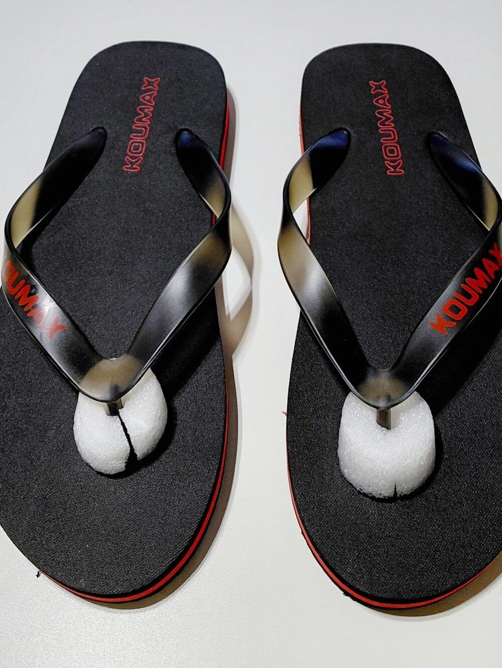 KOUMAX Men's Black & Red Shock Absorption Flip Flop Thong  Sandals Size 8